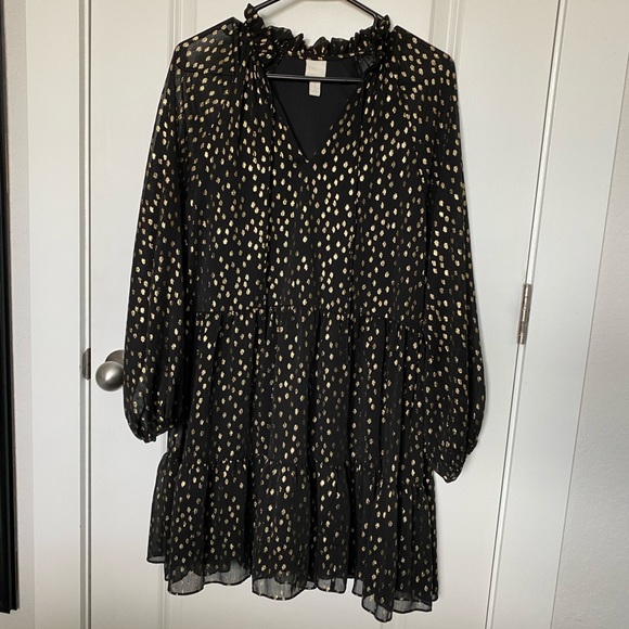 H&M Dresses & Skirts - H&M Glittery Tunic Dress